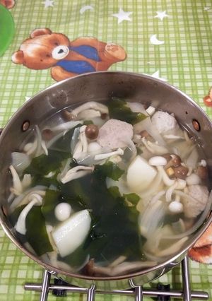 馬鈴薯菇菇鍋 的食譜成品照片