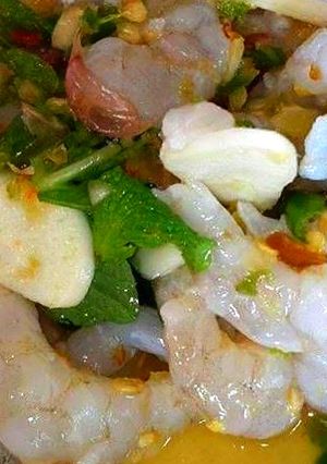 รูปของ ยุ้ำกุ้งสดมะนาว