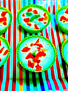 टूटी फ्रूटी कस्टर्ड (tutti frutti custard recipe in Hindi) रेसिपी मुख्य फोटो