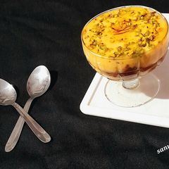 A picture of Rabdi Gulab Jamun Parfait.