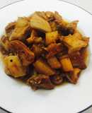 Sụn gà kho củ cải