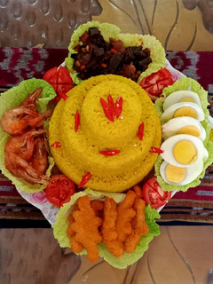 Foto resep Nasi Kuning Ultah