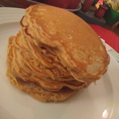 A picture of Apple Pie Pancakes.