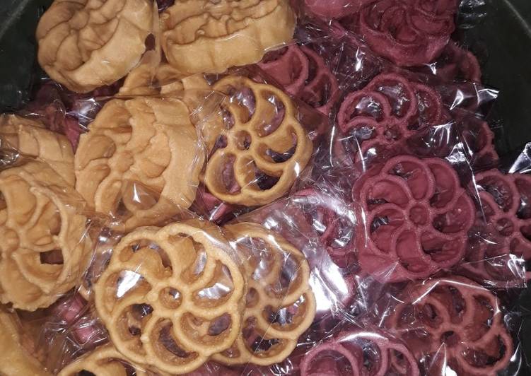 Resep Kue kembang goyang ala bunda lely, Enak Banget