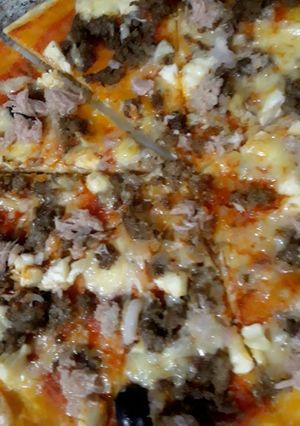 صورة لوصفة بيتزا🍕🧀🥩