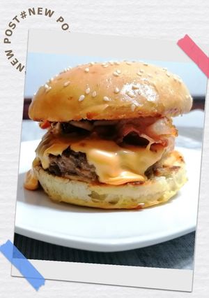 Foto di Hamburger bacon cheese home made