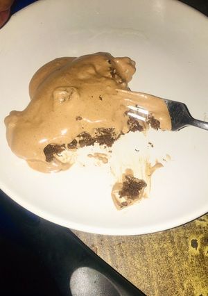 A picture of Chocolate cake in pan (egg less)🍽.