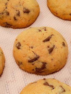 奶油巧克力曲奇餅乾🍪好吃到不能停下來 的食譜成品照片