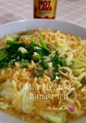 Foto resep Mie Nyemek Bumbu Iris 3S (Seger, Sedep, Simple) 😁