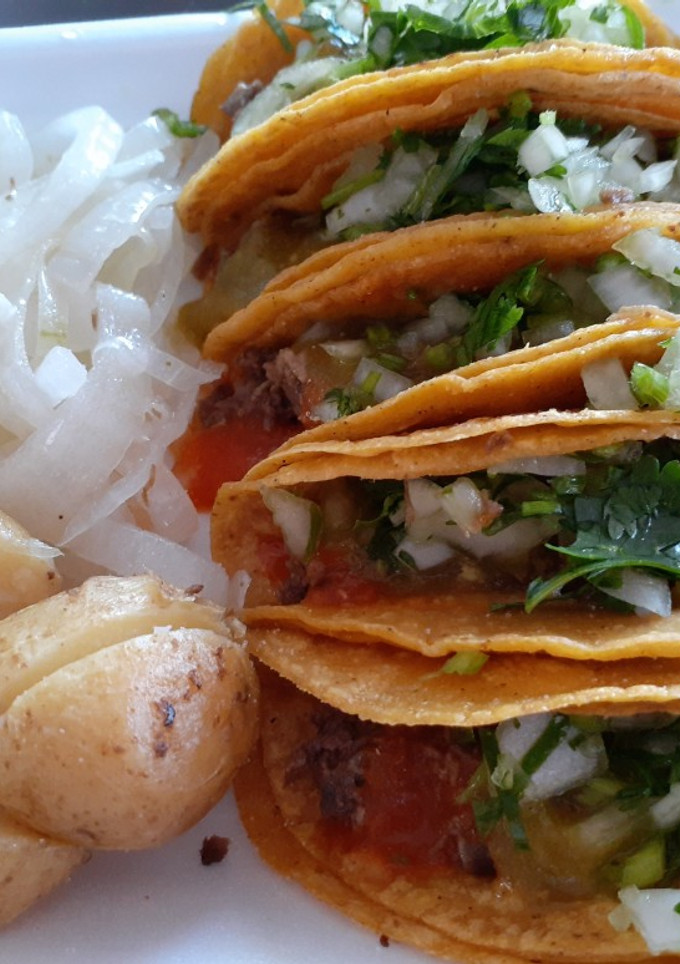 Una foto de Taquitos de bistek