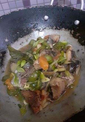 Foto resep Oseng petai jambal roti