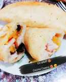 Empanadas tropicales de aniversario🥟🍇🍍🍑🍒🧀👍
