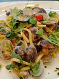 Scialatielli Freschi con Vongole Verace e Rucola