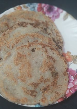 इंस्टेंट साबूदाना चीला (Instant sabudana chilla recipe in Hindi) रेसिपी मुख्य फोटो