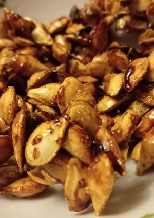 Una foto de Snack dulce con pepitas de calabaza 🎃ヾ⁠(⁠･⁠ω⁠･⁠*⁠)⁠ﾉ