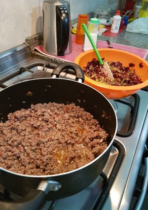 Una foto de Relleno de carne con verduras para pascualina