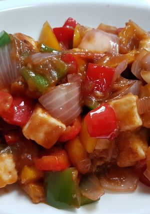 A picture of Dry chilli paneer.