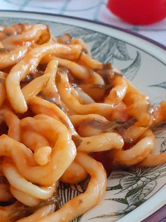 Foto di Strozzapreti con sugo di strigoli