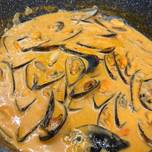 Mejillones en salsa de curry