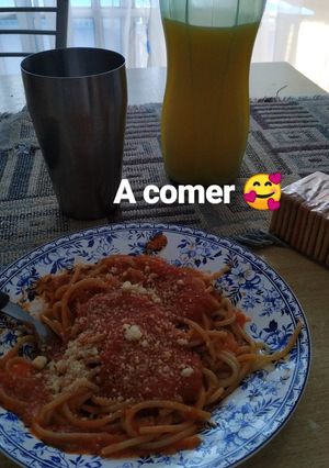 Una foto de Fideos con tuco