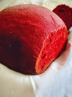 Una foto de Pan de remolacha de molde (en panificadora)
