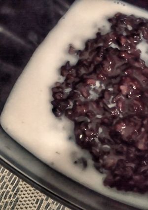 A picture of Black Sticky Rice Congee.