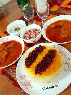عکسی از دستور زرشک پلو با مرغ