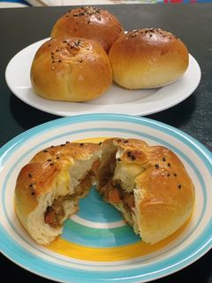 Hình của món Bánh bao nướng nhân gà ngũ vị 🍗.