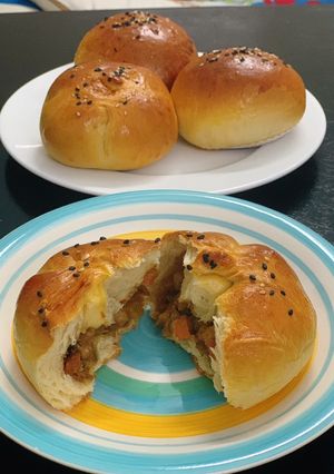 Hình của món Bánh bao nướng nhân gà ngũ vị 🍗.
