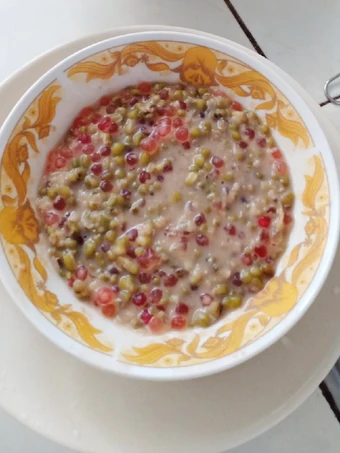 Langkah Gampang Menyiapkan Resep Bubur kacang ijo sagu mutiara yang Enak Banget Anti Ribet, Uenak Banget