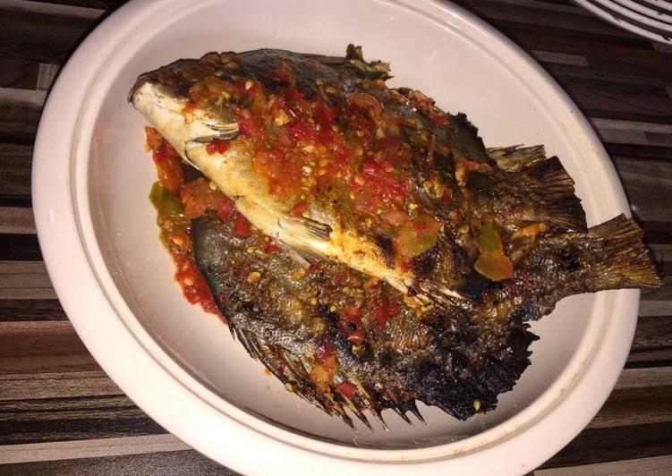 Ikan bawal bakar non kecap