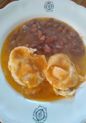 Una foto de Huevos ahogados !