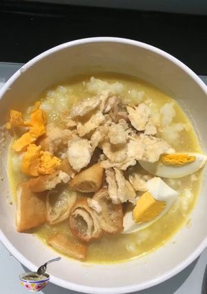 Foto resep Bubur ayam kuah kuning