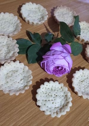 Une photo de Pâte sablée et sucrée pour tartelettes
