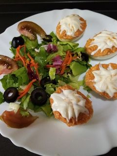 Una foto de Huevos rellenos