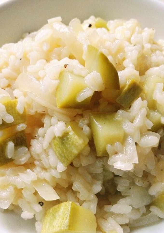 Una foto de Arroz cremoso con calabacín