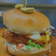 A picture of Burger.