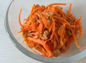 Foto di Insalata di carote e tonno