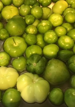 A picture of California Farm Green Tomato Salsa Verde.