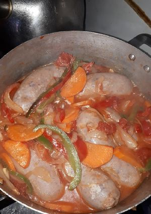 Una foto de Chorizos a la pomarola