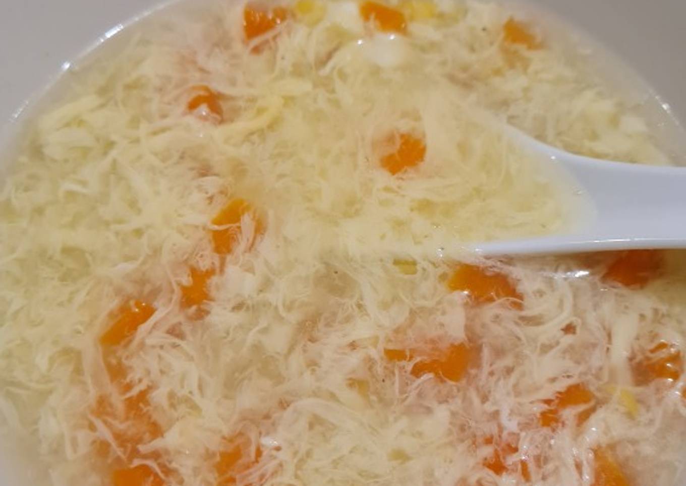 Sup jagung telur kocok / egg flower soup