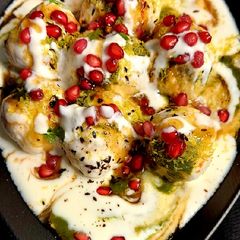 A picture of Dahi Bhalla.