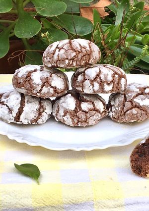 Una foto de GALLETITAS DE CHOCOLATE CRAQUELADAS 🍪🍫