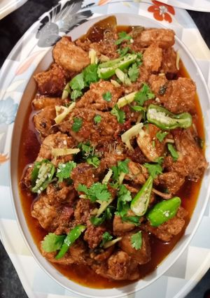 A picture of Chicken Karahi.