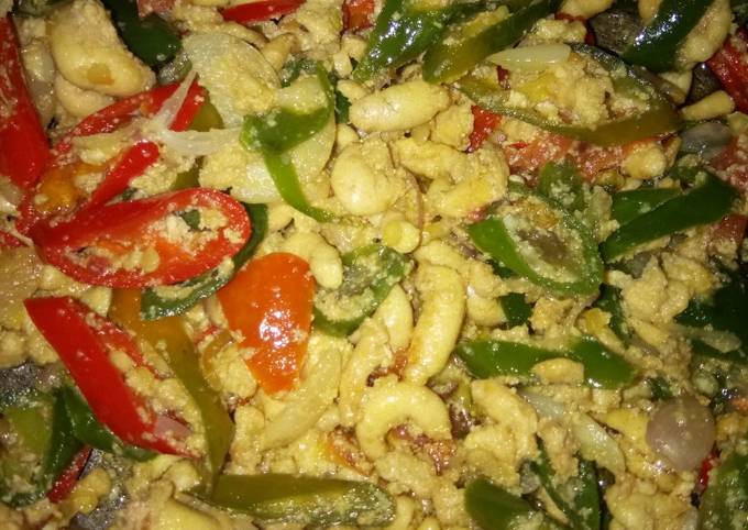  Resep  Telur  ikan  asin  biawan masak  cabe oleh Siti 