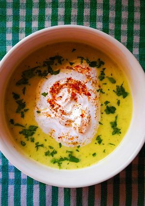 Mascarponés cukkinikrémleves borsos tejszínhabbal 👌 recept fotója