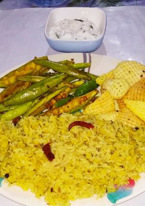 A picture of MoongdalKhichdi.