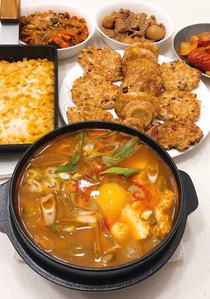Hình của món Chả Mực Hàn Quốc.
