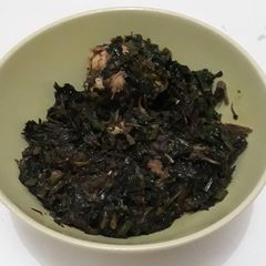 A picture of Pumpkin and Water leaf vegetable soup.