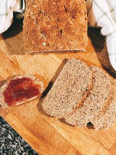 Una foto de Pan de centeno y trigo sarraceno
